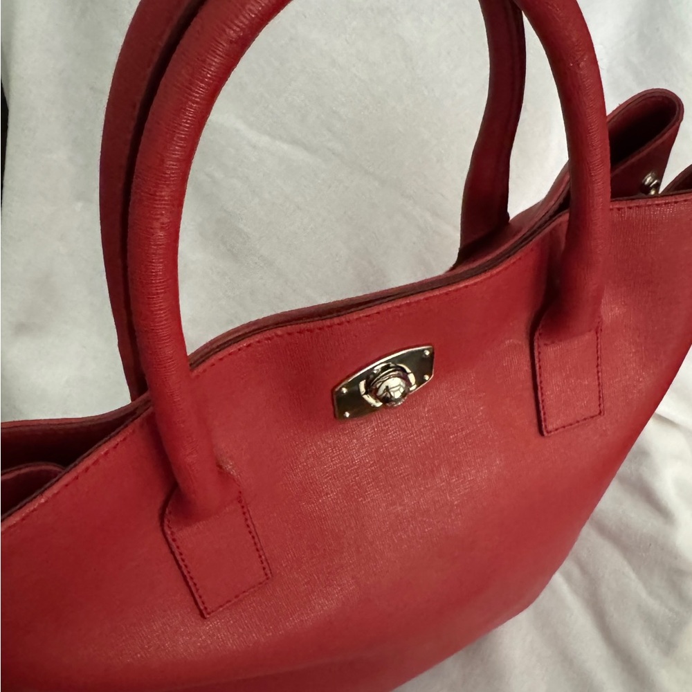 LAST CHANCE Furla Red Tote Bag with Saffiano Leather Finish